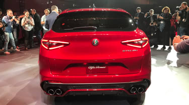 Alfa Romeo Stelvio - show full rear