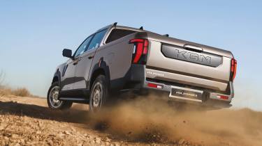 KGM Musso Rhino - rear off-road