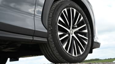Lexus RZ - alloy wheels