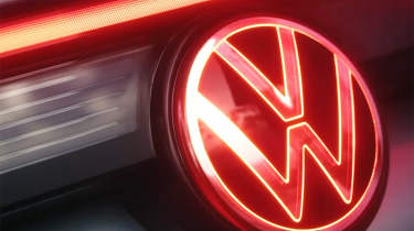 VW Tayron teaser badge