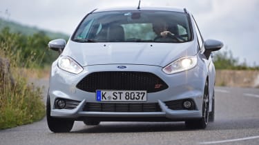 Ford Fiesta ST200 - front cornering