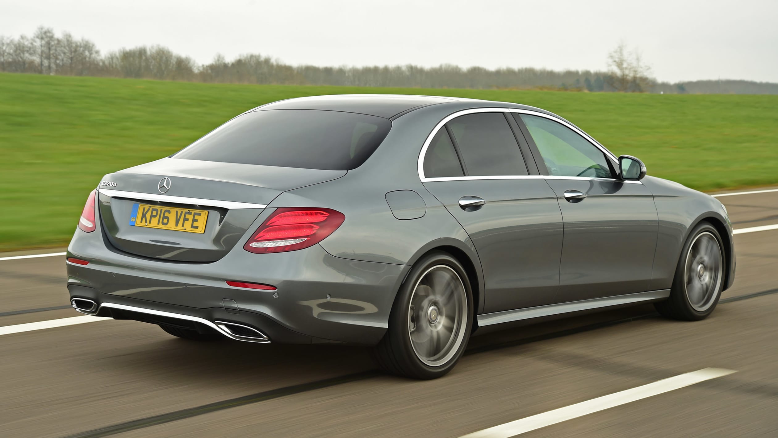 Mercedes E 220d Amg Line Review Pictures Auto Express