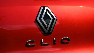 Renault Clio - tailgate badging