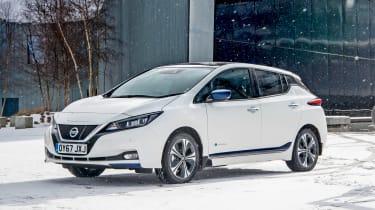 Nissan Leaf snow