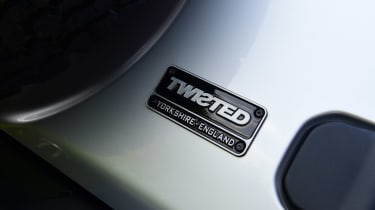 Suzuki Jimny by Twisted - badge