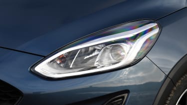 Ford Fiesta Active - front light
