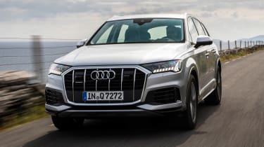 Audi Q7 - front tracking
