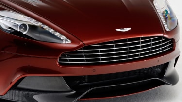 Aston Martin Vanquish grille