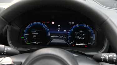 Toyota Yaris Cross - dashboard screen