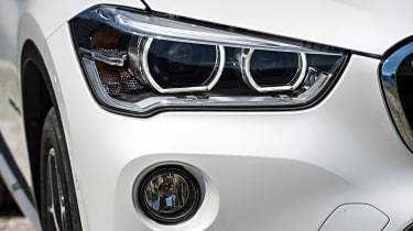 BMW X1 - front light