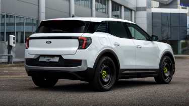 New Ford Explorer Van - static rear 3/4