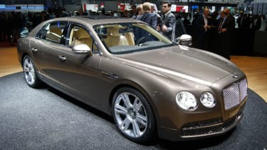 Bentley Flying Spur front tracking