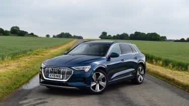 Audi e-tron - front static