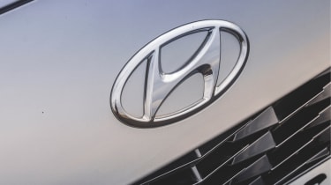 Hyundai Ioniq 5 - front badge