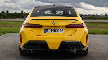 BMW M5 - full rear static