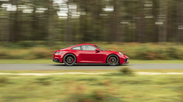 Porsche 911 - side tracking