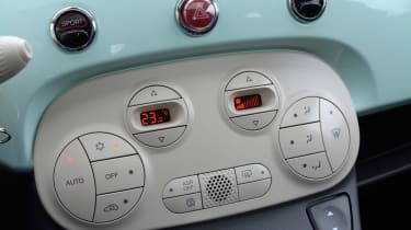 Fiat 500 Cult 2014 buttons