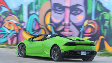 Lamborghini Huracan LP 610-4 Spyder - rear