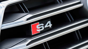 Audi S4 Avant 2016 - badge