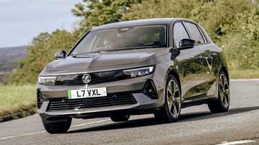 Vauxhall Astra - front cornering