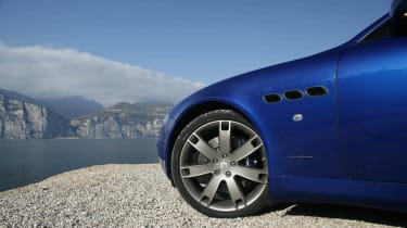 Maserati arty