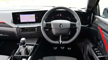 Vauxhall Astra - interior