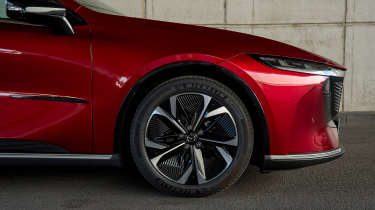 Mazda 6e - wheel