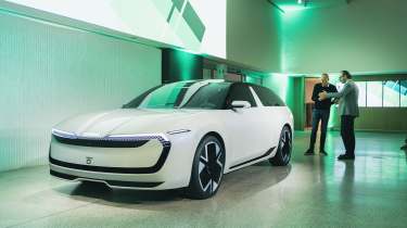 Skoda Vision O concept - front angled