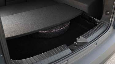Dacia Bigster - underfloor storage with spare tyre