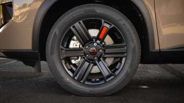 Nissan X-Trail - wheel