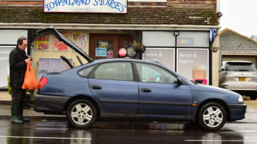 Used Toyota Avensis outside shops