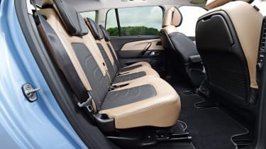 Citroen Grand C4 Picasso - middle row seats