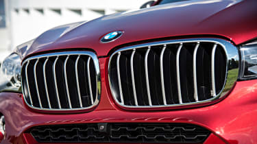 New BMW X6 M50d 2014 grille