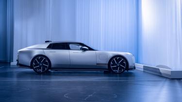 Jaguar Type 01 - profile
