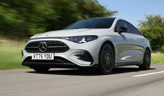 Mercedes CLA Hybrid - front tracking