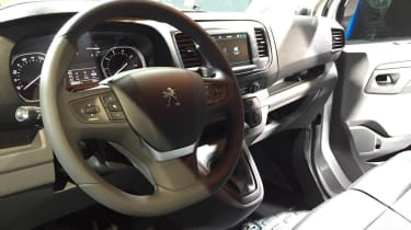 Peugeot Expert - show interior