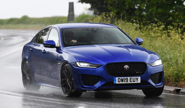 Jaguar xe s 2019