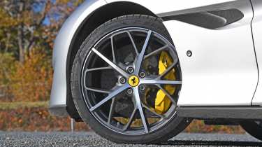 Used Ferrari Portofino - wheel