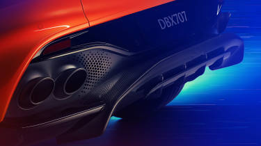 Aston Martin DBX707 - exhausts