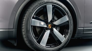 Porsche Macan EV - wheel