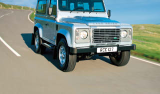 Land Rover Defender 90