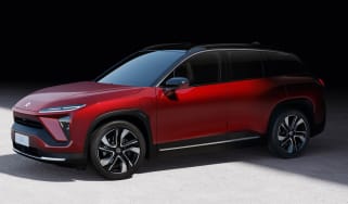 NIO ES6 - front 3/4