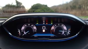 New Peugeot 3008 facelift 2020 instruments