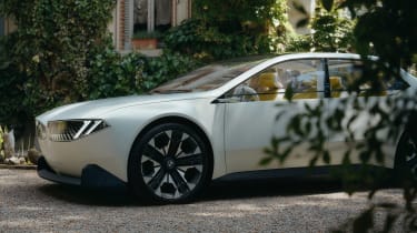 BMW Vision Neue Klasse concept - front detail