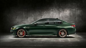 BMW M5 CS - studio side