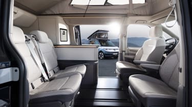 Volkswagen California Concept - seats
