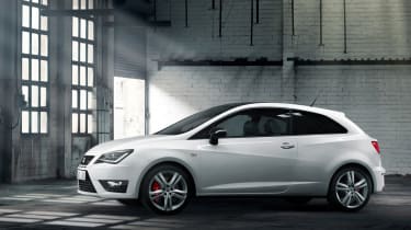 SEAT Ibiza Cupra paddles