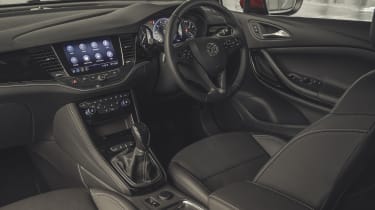 Vauxhall Astra 2019 facelift - interior