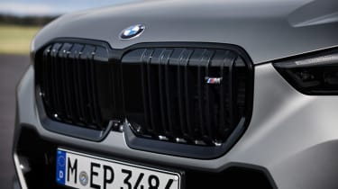 BMW X1 M35i - grille