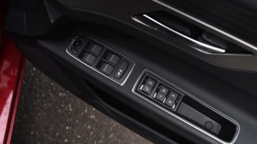 Jaguar XF long term - second report window controls